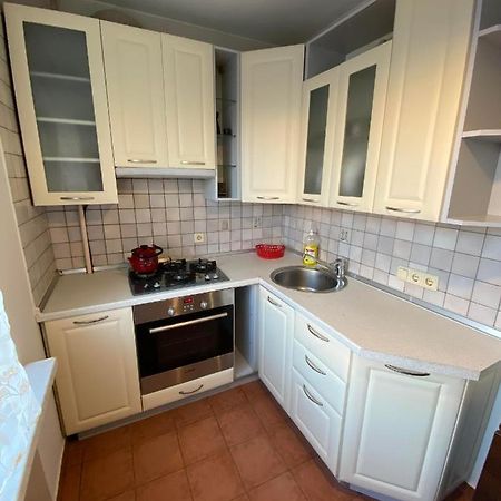Apartment Next To Metro Station Pechersk Kiev Exterior foto
